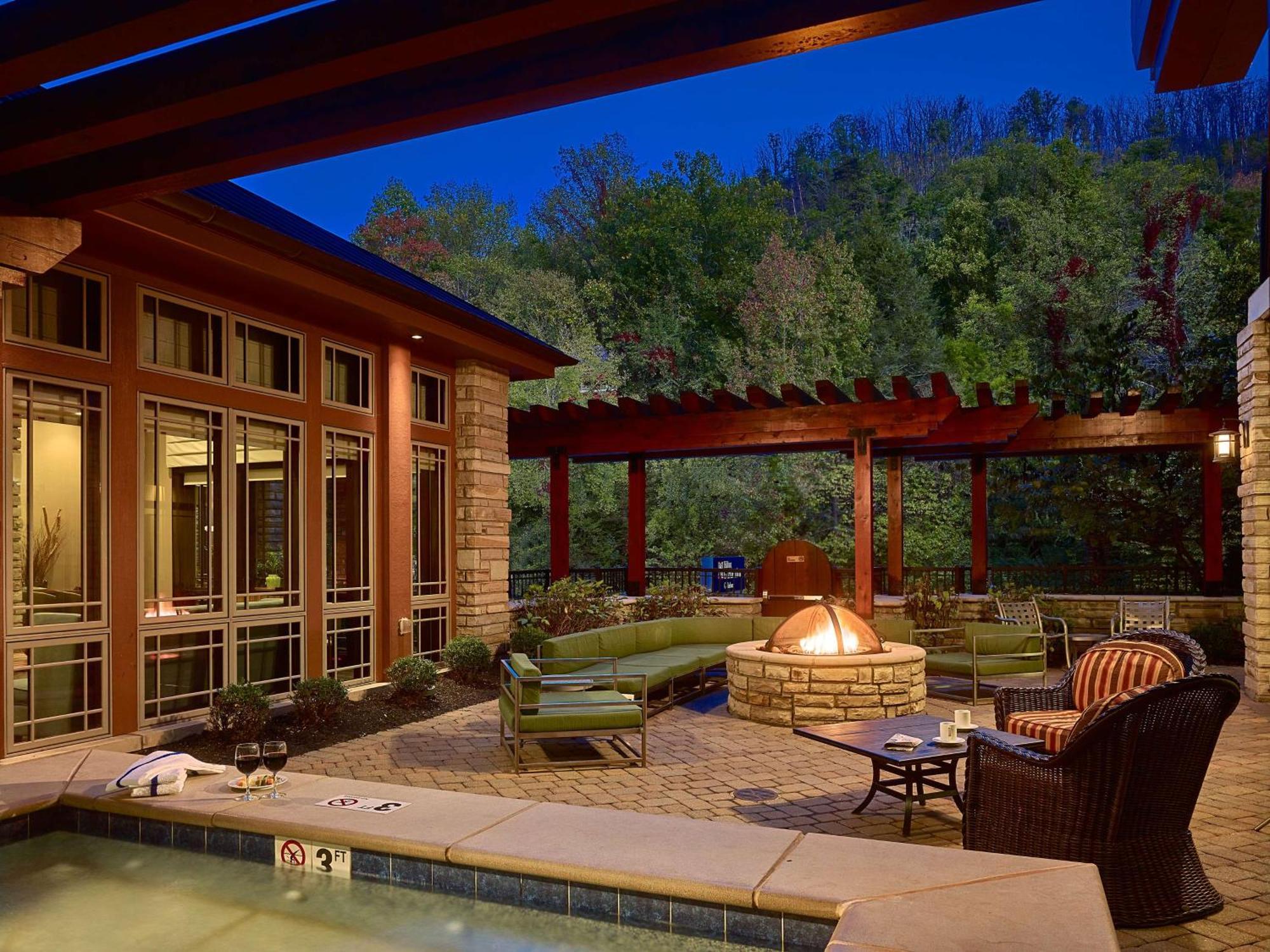 Hilton Garden Inn Gatlinburg Exteriör bild